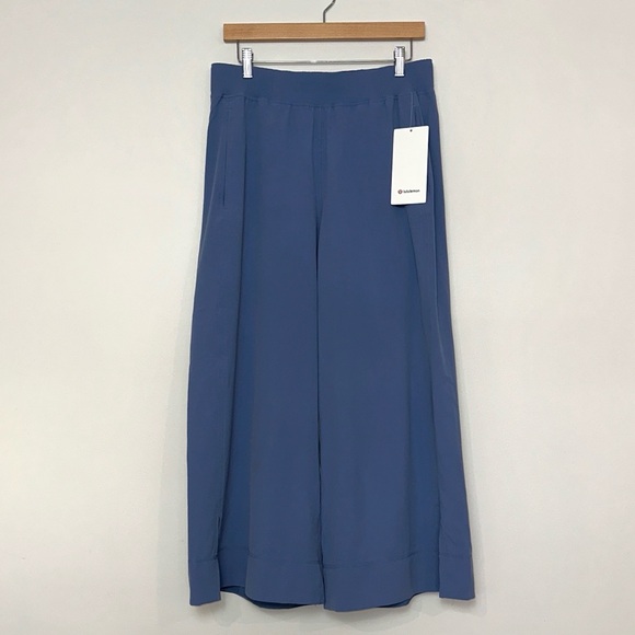 NWT Lululemon Stretch Woven High-Rise Wide-Leg Cropped Pant Oasis Blue - Picture 5 of 13